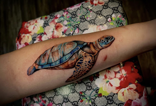 Rustic Tattoo Studio - Visual