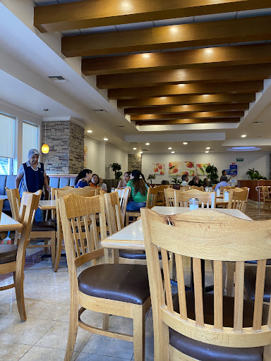 El Nuevo Mundo Cafeteria - Thumbnail