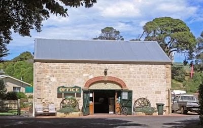 Photos of Lakeside Tourist Park