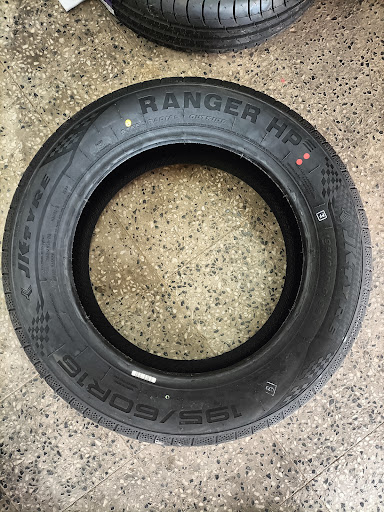 🚗 કાર એક તરફ ખેંચાય છે? Wheel Alignment ચેક કરાવો post image
