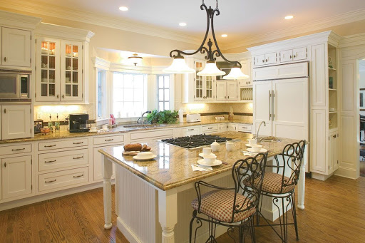 Fashion Floors & Cabinets