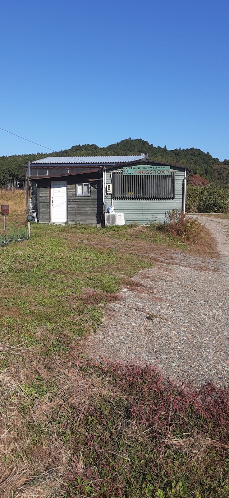 ラィブスペース CROSSROAD