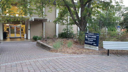 Natural Sciences Building - Visual