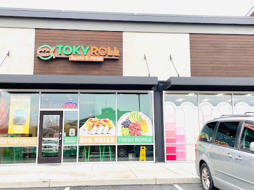 TOKYROLL Sushi & Poké - Union Station