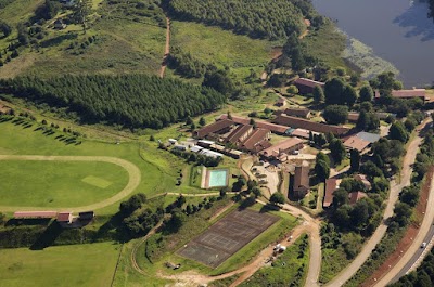Photos of Stanford Lake College