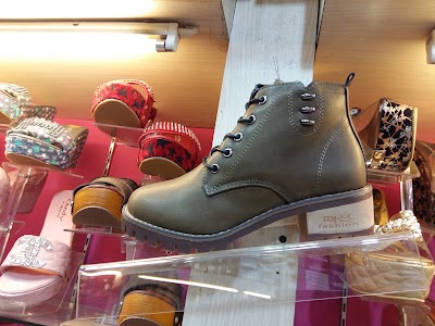 Photos of Ramu Shoes