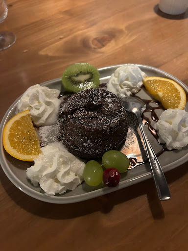 Neo Kastro - griechisch-mediterranes Restaurant ???? - Thumbnail