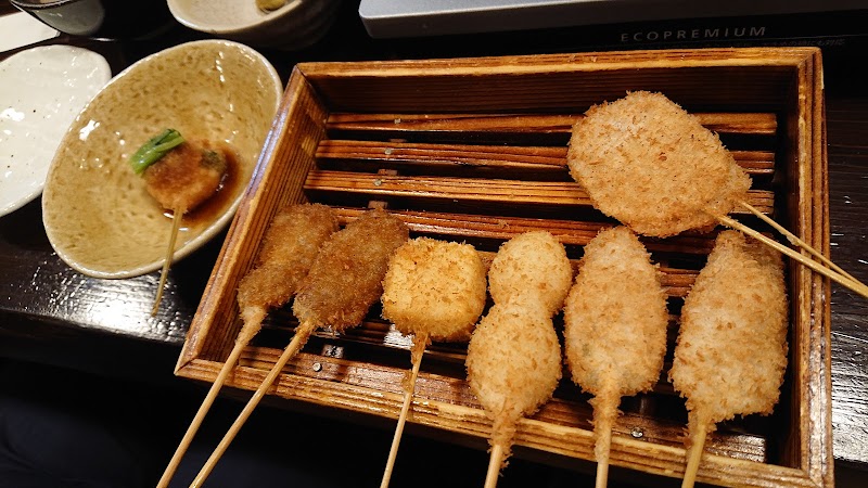 串かつ・もつ鍋 まなや