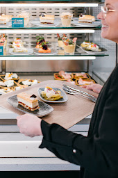 Photo n°11 de SERENEST ENTREPRISE - FRONT OFFICE à Asnières-sur-Seine (Restaurant)