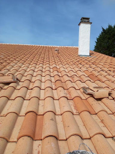 Photo de Sam Couvreur 87 à Saint-Louis-de-Montferrand (33440)