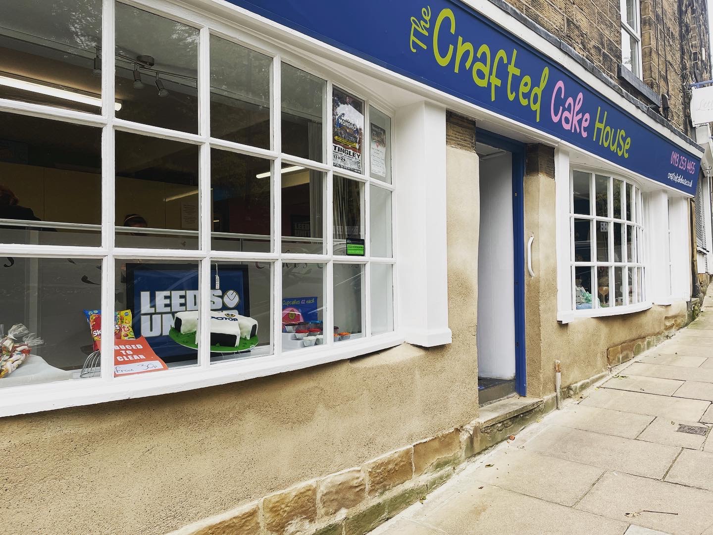 The Crafted Cake House - Cakes & Sweets - photo 1