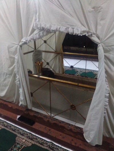 Photos of Garden Tomb Prince Wijaya Kusuma