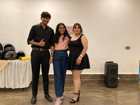 Af1qipmzlhukldlunnydinmpif0btpctcy6sg9v81xc0=s451 K No