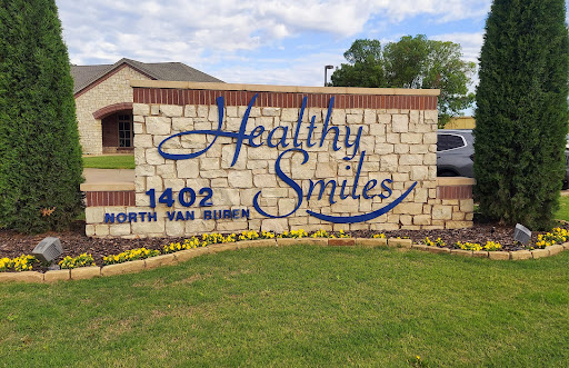 Healthy Smiles Family and Implant Dentistry