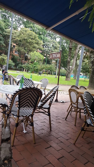 Photos of Virrey Park