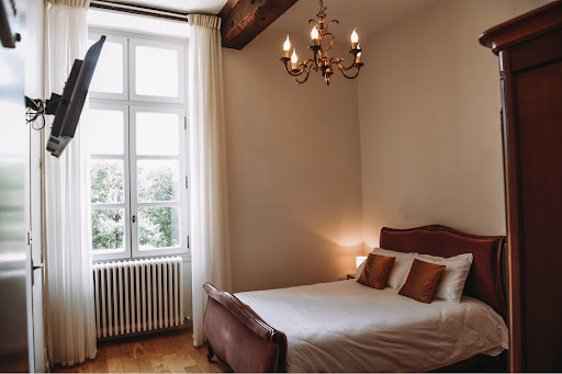 Chateau De Mons En Armagnac - Hotel - Restaurant - Store - Thumbnail
