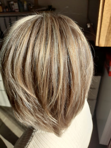 Cindy Coiffure à domicile - Thumbnail