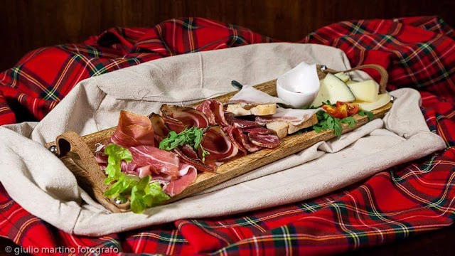 Macpherson Scottish Pub