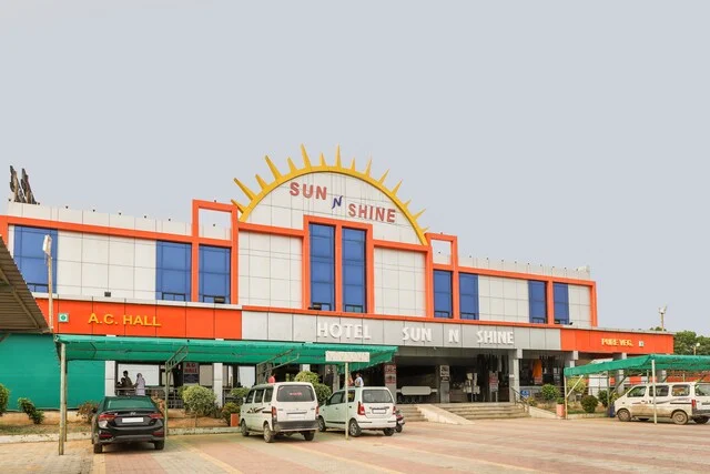 OYO Hotel Sun And Shine
