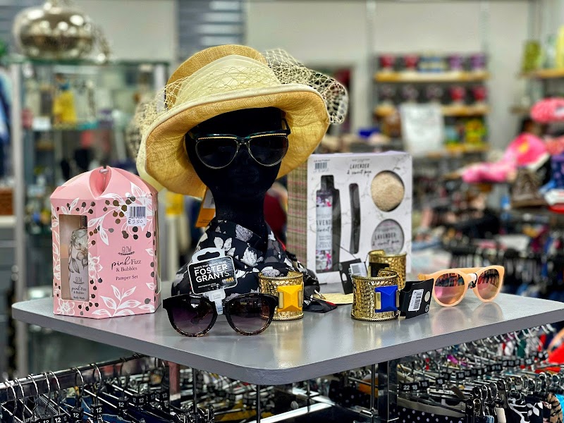 Marie Curie Charity Shop Yardley photo 3