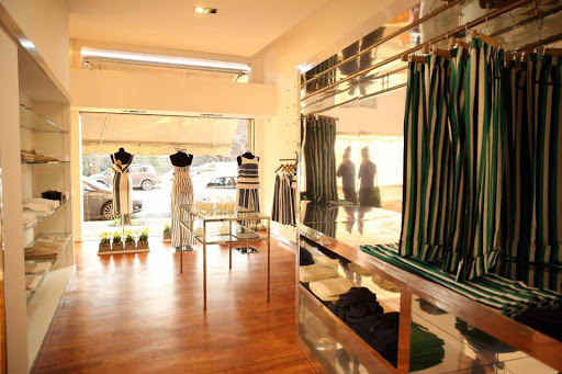 TENDER - negozio di abbigliamento donna, abiti da cerimonia, calzature
