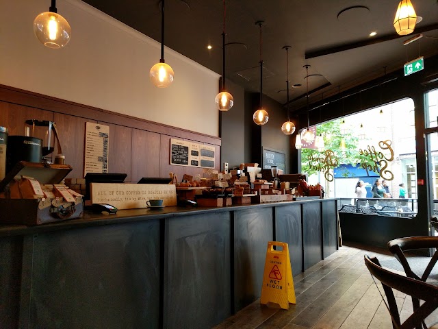 200 Degrees Coffee Shop & Barista School