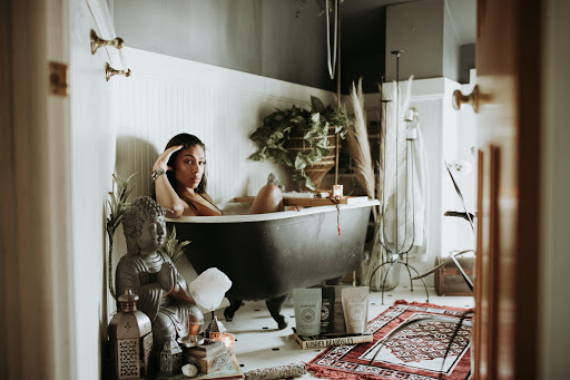 Unplugged Essentials - Visual