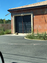 Photo n°22 de Rénovation Bauer Sèvres - Couverture Charpente Réparation Fuites Démoussage Ravalement Façade Toiture Hauts-de-Seine 92 à Sèvres (Façadier)