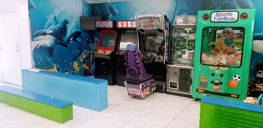 Lavanderia Coin Laundry and Water Agua - Thumbnail