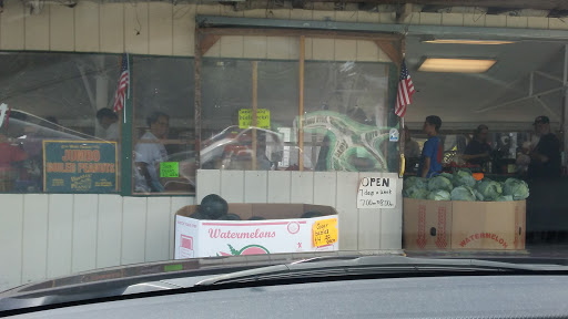 Linda's Fruit Stand