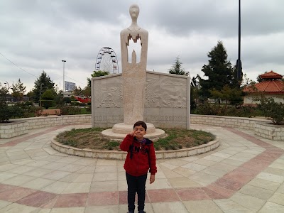 Photos of Qa'em Park