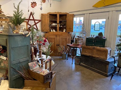 Brambles and Bailey antiques and handmade (open by appointment)