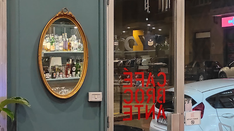 Café Brocante