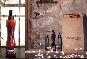 Photo n°6 de Luniv’Hair Coiffeur à Cotignac (Salon de coiffure)