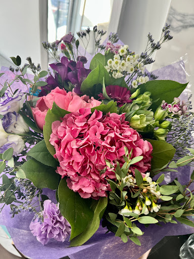 Bay Fresh Flowers - Thumbnail