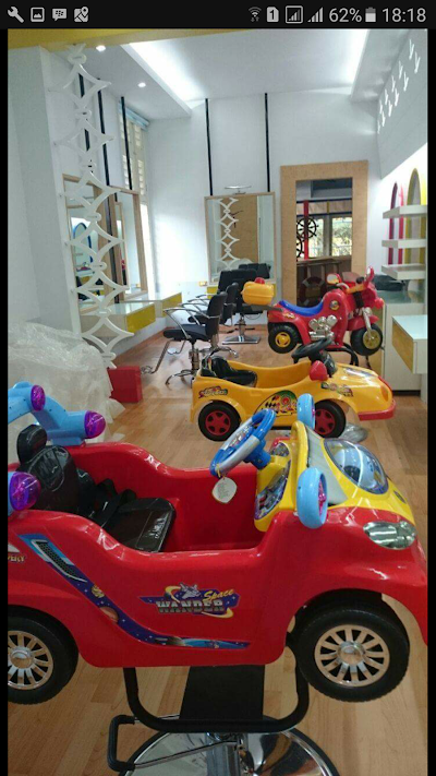 Photos of Febbs Kids Salon
