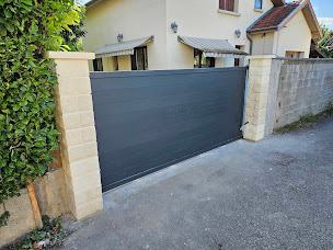 Photo n°29 de PECA BTP à Saint-Martin-d'Hères (Maçon)