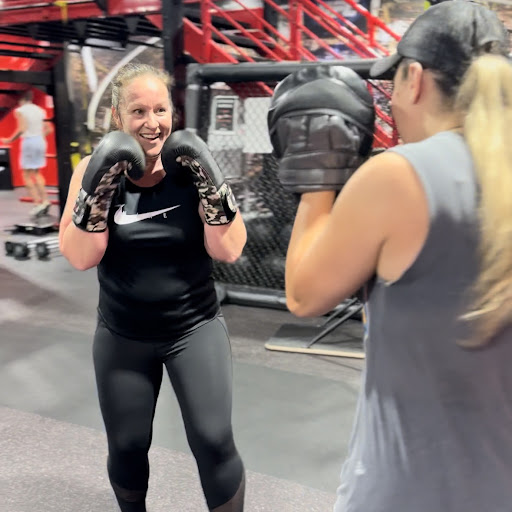 Nessy Boxing - Thumbnail