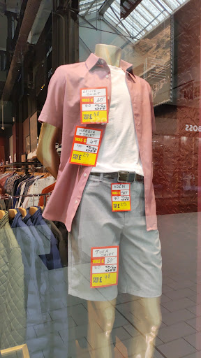 Ted Baker - Swindon Gallery - United Kingdom