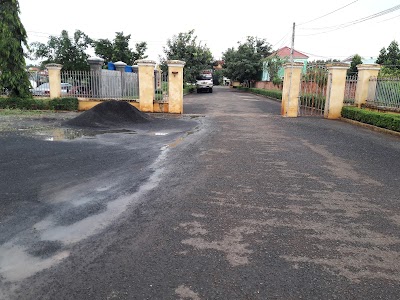 Photos of Tbuong Kmoum District Hall