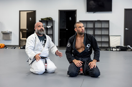 Combate Academy - Visual