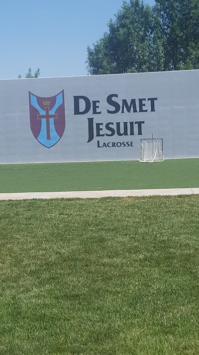 De Smet Jesuit High School