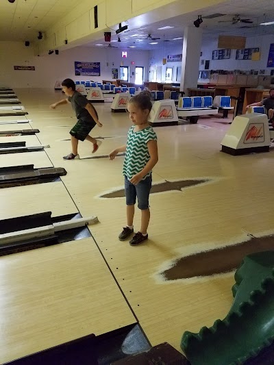 Central Maine Family Fun Bowling Center