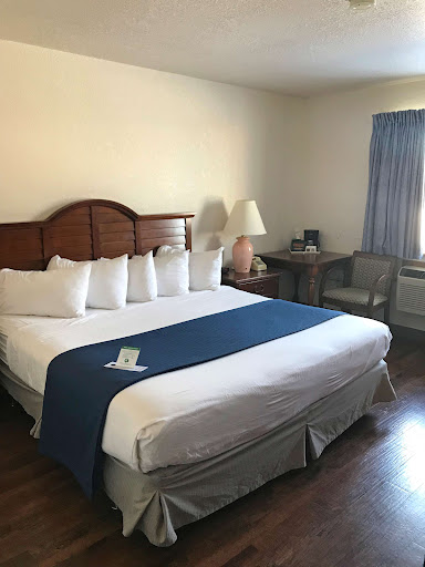 Americas Best Value Inn Sault Ste. Marie - Thumbnail