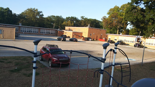 Monac Elementary School - Visual
