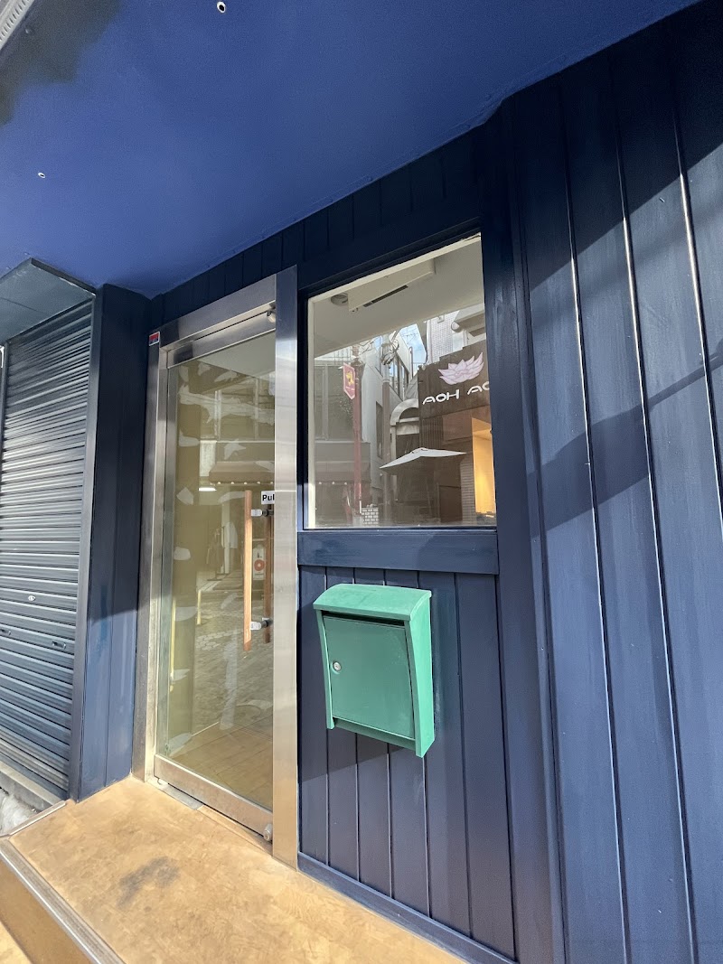 PARTY STAND(パーティーゲームで遊べるカフェ&バー)