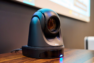 Photo n°28 de Setup Entreprise - Intégration Visioconférence Salle De Réunion et sonorisation à Paris (Auditorium)