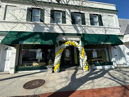 Limoncello Ristorante by null