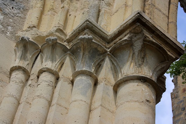 Abbaye royale Notre-Dame du Lys