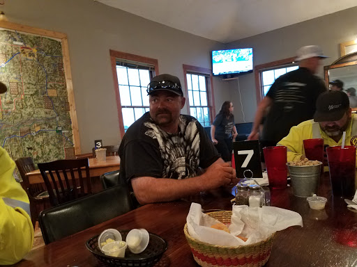 Lakeview Grill - Visual